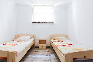 Фото номера Двухместный номер с 1 кроватью или 2 отдельными кроватями, вид на горы Отели типа «постель и завтрак» Simon Vendégház г. Suseni 18